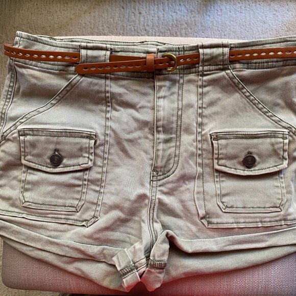 Abercrombie & Fitch Green Cargo Denim Utility Shorts - Picture 8 of 12